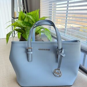 Michael Kors Jet Set Travel X-Small Tote Bag